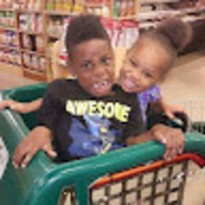 Meet your Posher, Kenneth